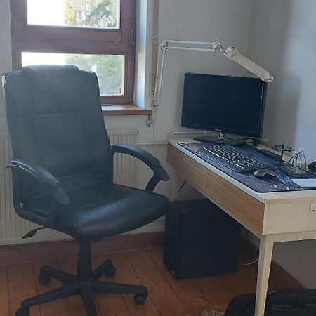 קאסל Helle Ruhige Zimmer Zu Vermieten מראה חיצוני תמונה